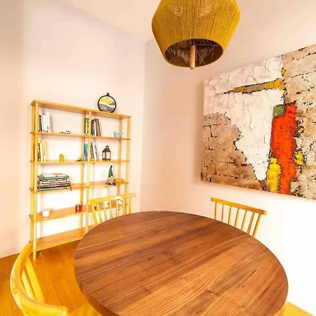 Modern Flat In The The Galata شقة *